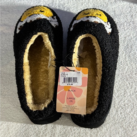 Women’s Black and Yellow Smiley Face Cowboy Shoes - Picture 2 of 2